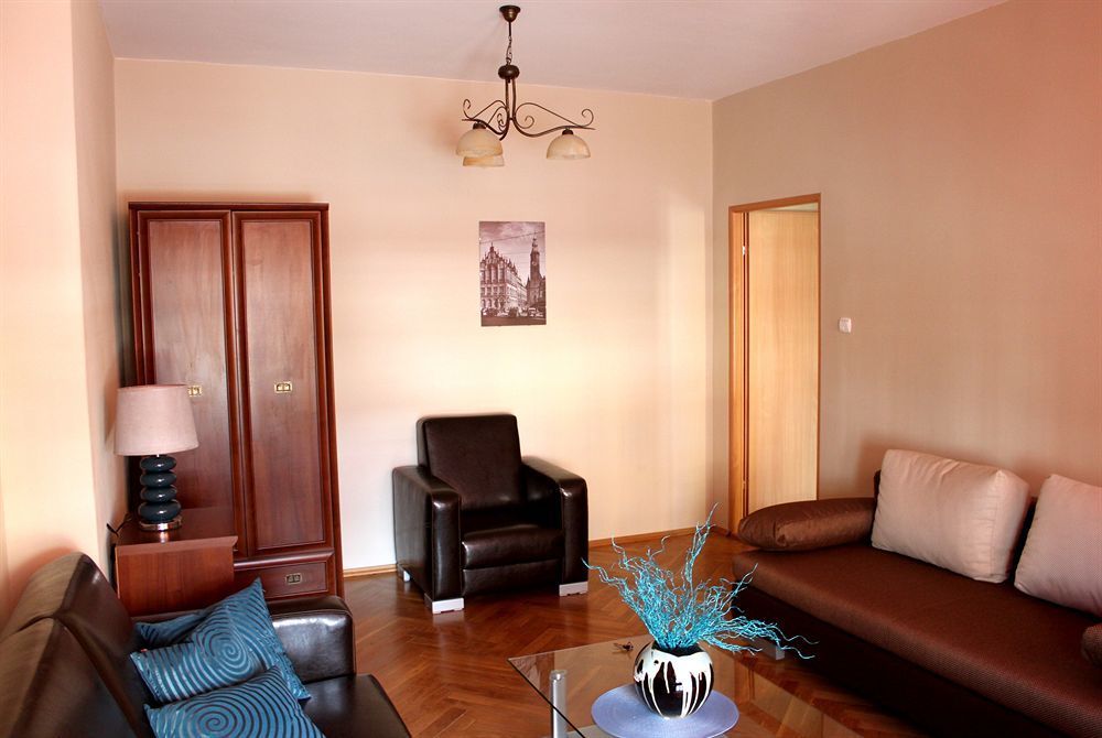 Apartament Central วรอตซวาฟ ภายนอก รูปภาพ